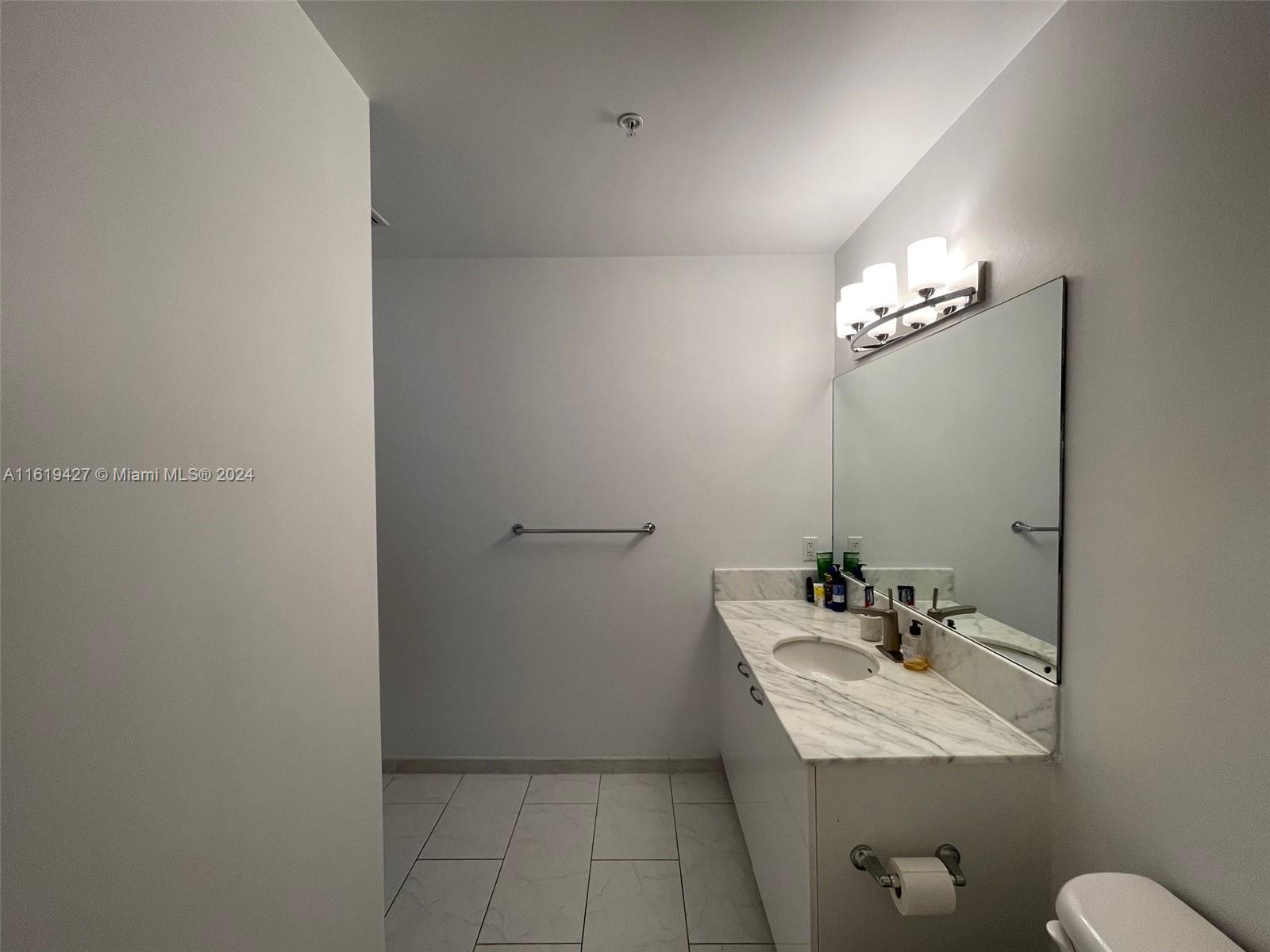 133 NE 2nd Ave # 3019