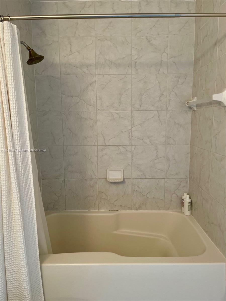 133 NE 2nd Ave # 3019