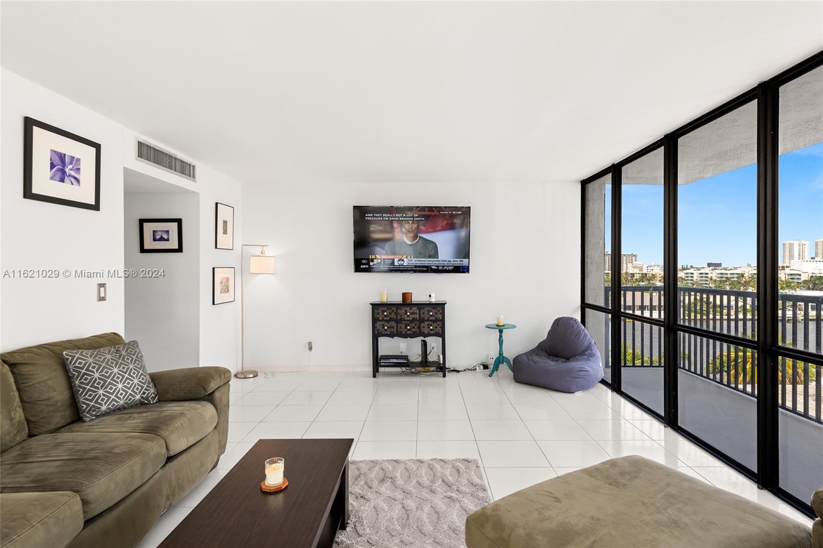 2017 S Ocean Dr # 701