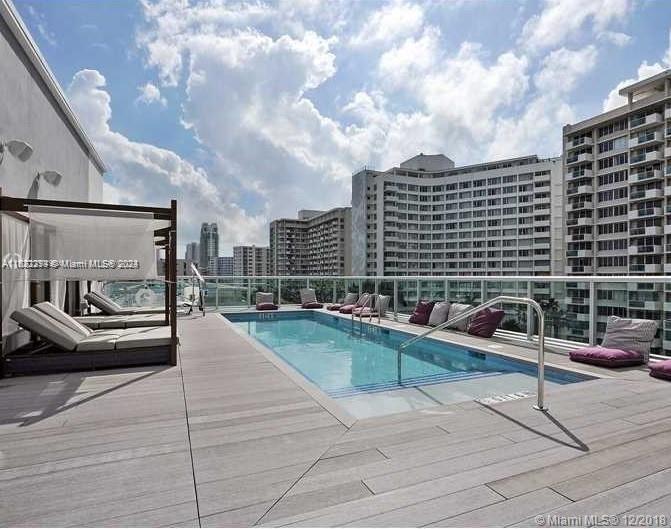 1215 West Ave # 205