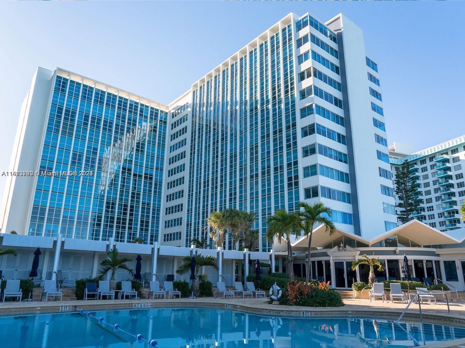 5055 Collins Ave # 8A