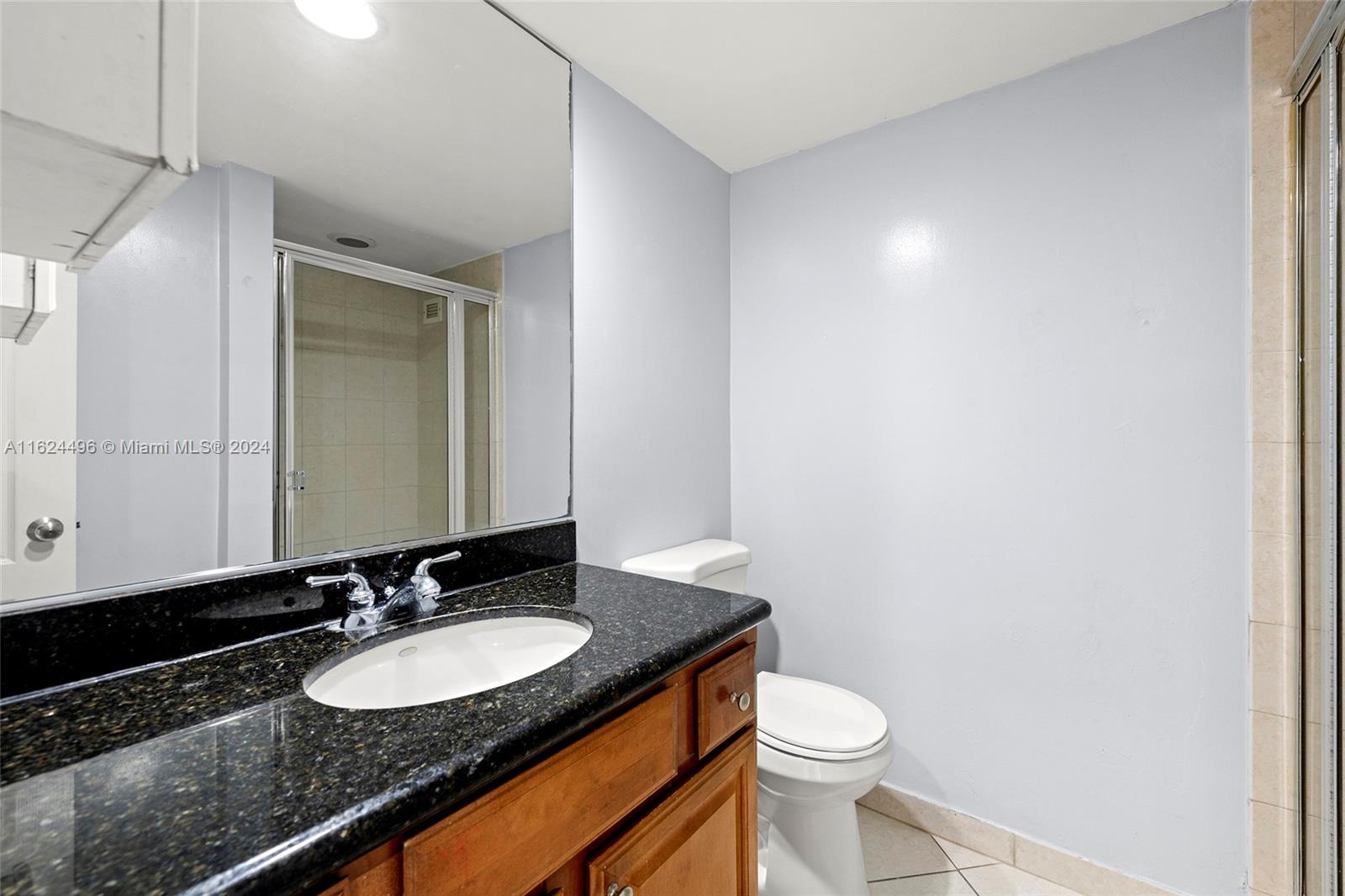 5600 Collins Ave # 17C