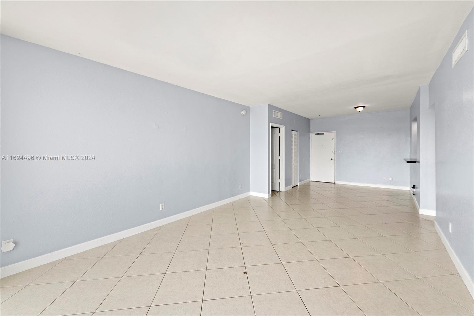 5600 Collins Ave # 17C