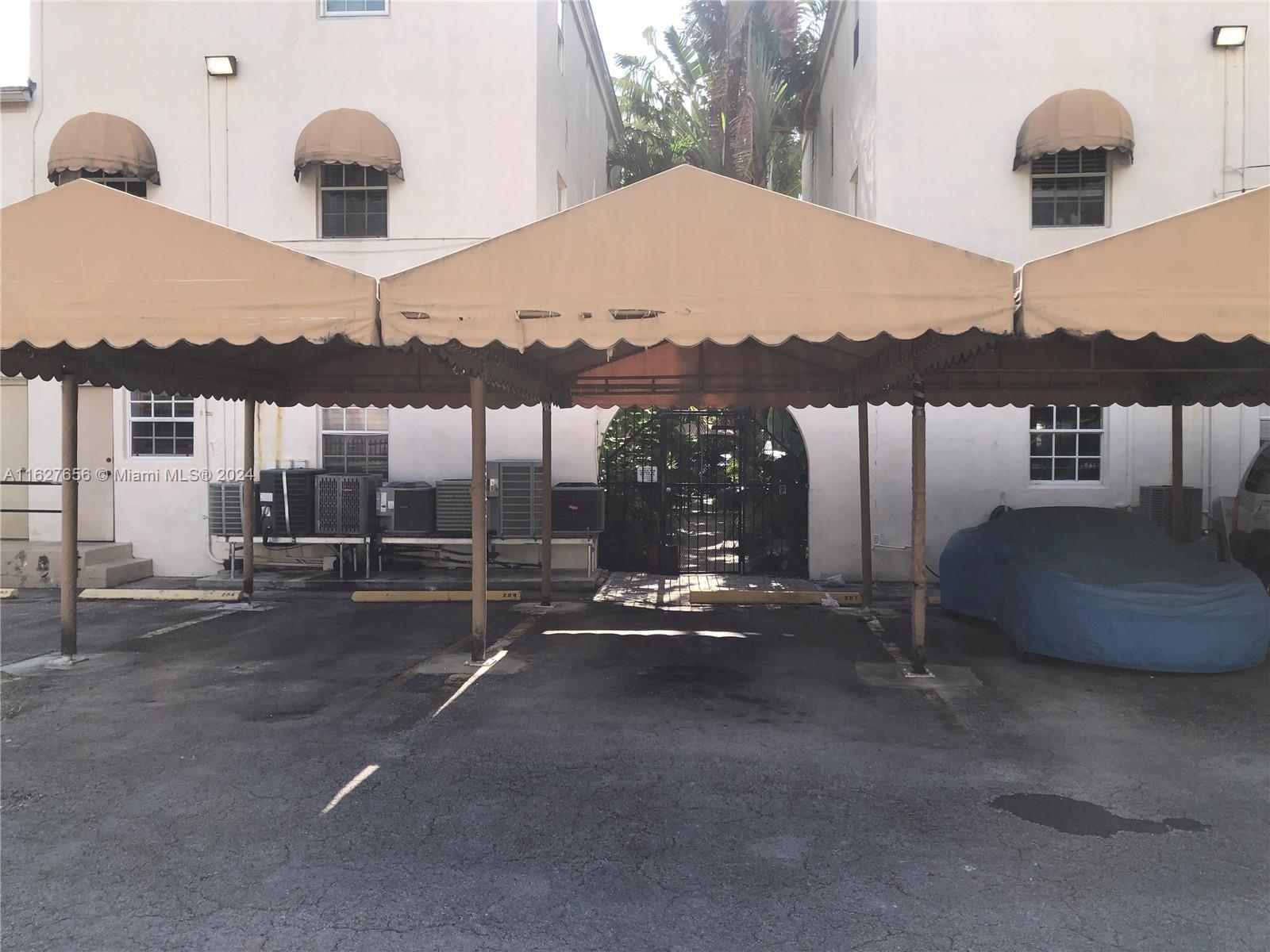 1622 Pennsylvania Ave # 201
