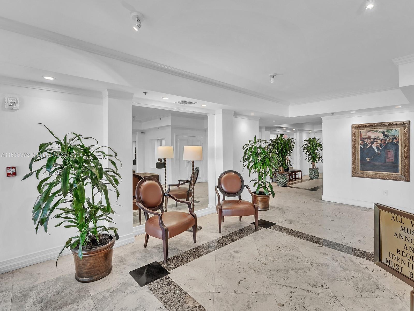1775 Washington Ave # 9B