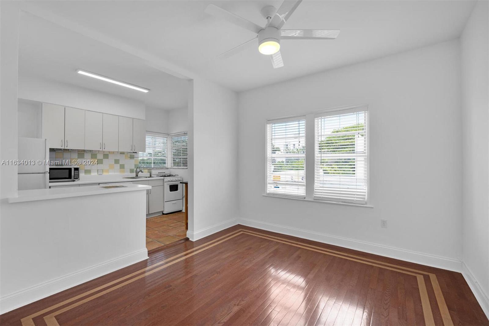 305 Jefferson Ave # 3