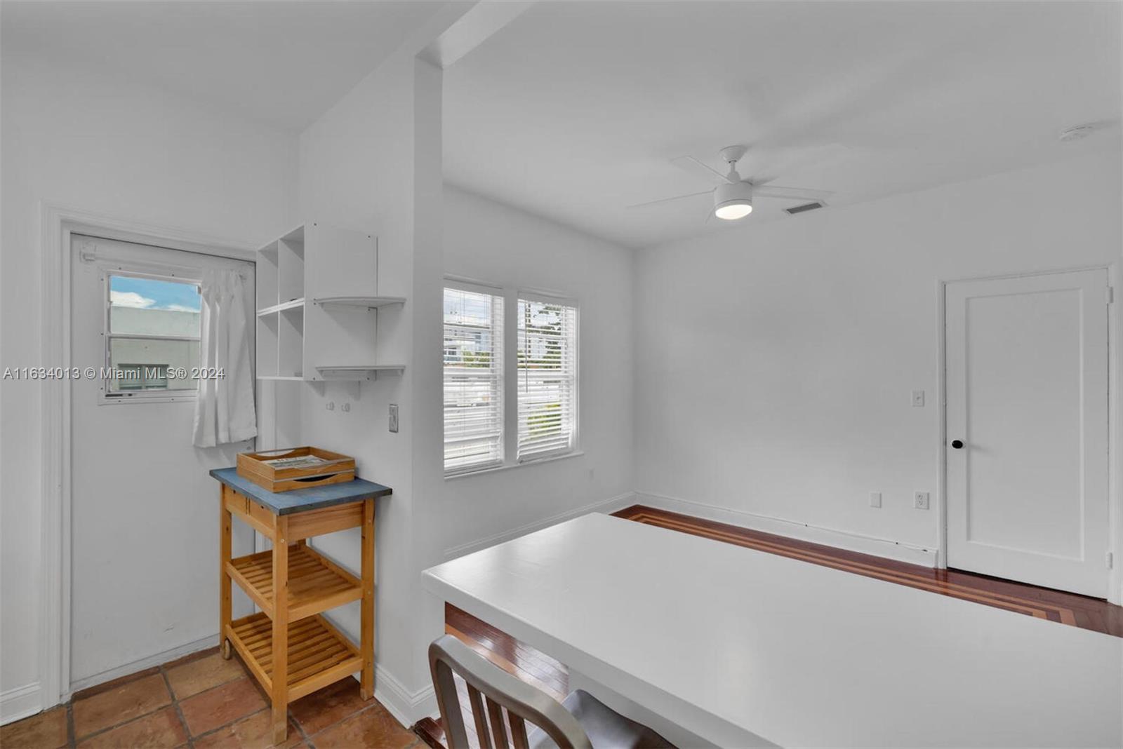 305 Jefferson Ave # 3