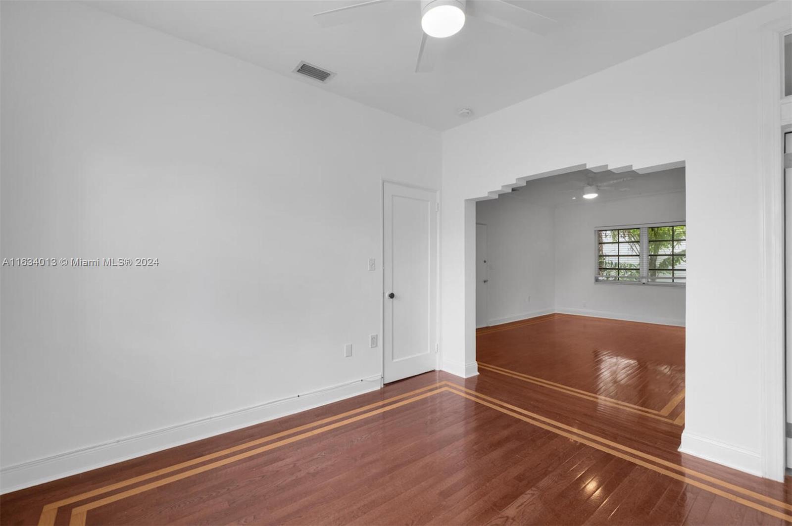 305 Jefferson Ave # 3