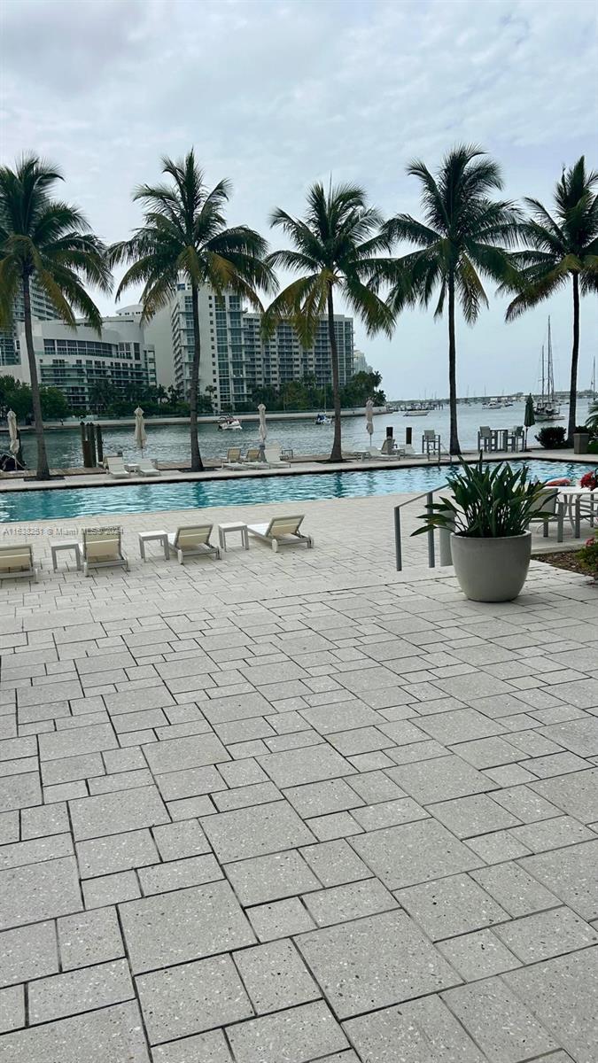 20 Island Ave # 406