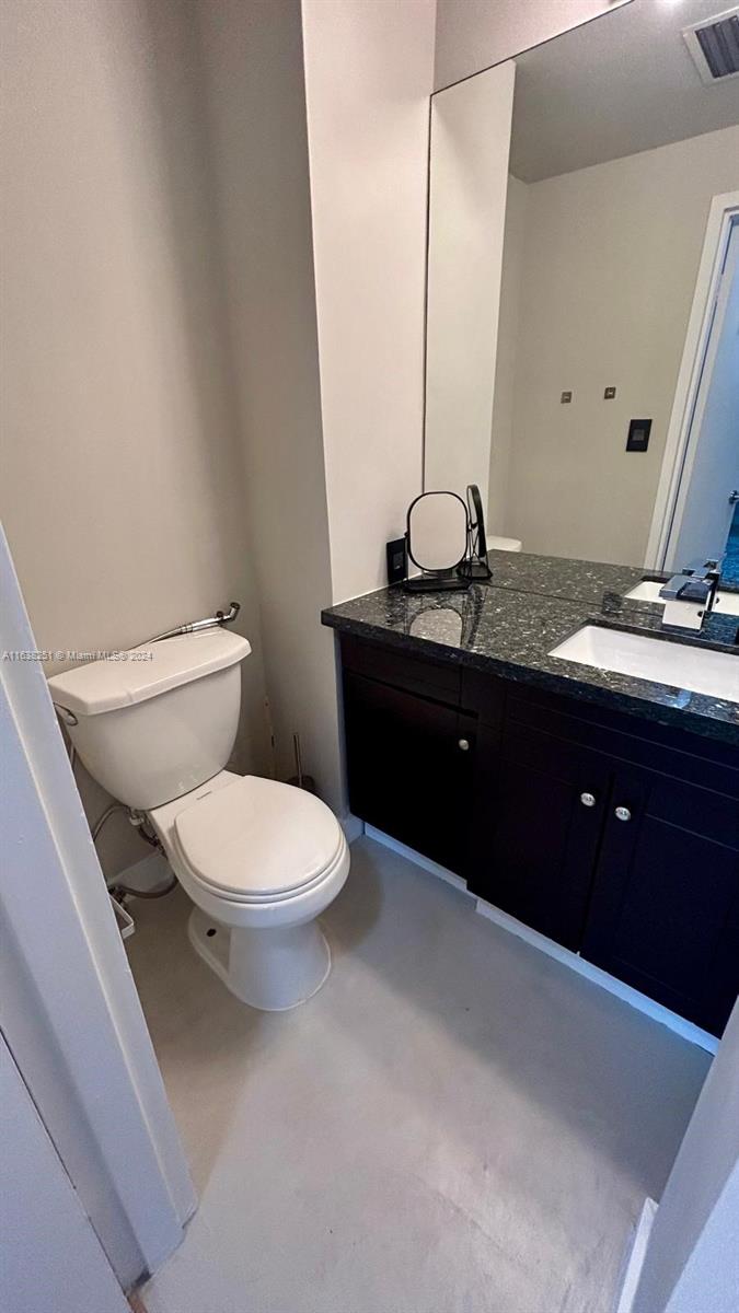 20 Island Ave # 406