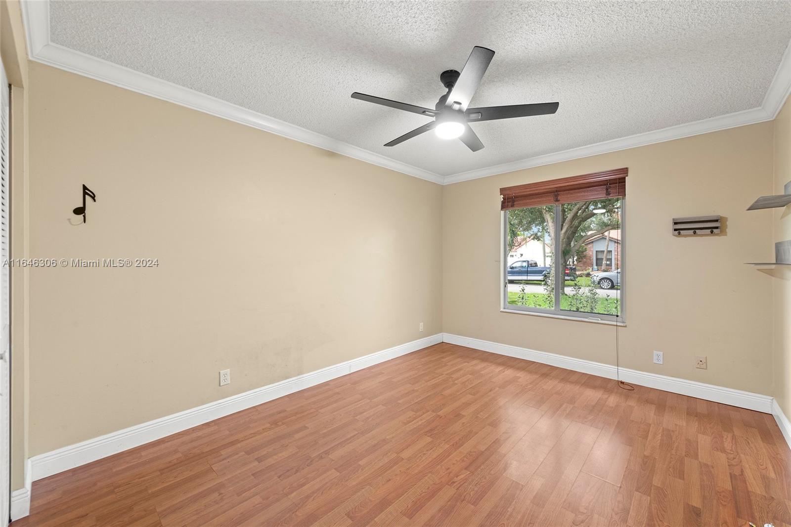 320 NW 107th Ave