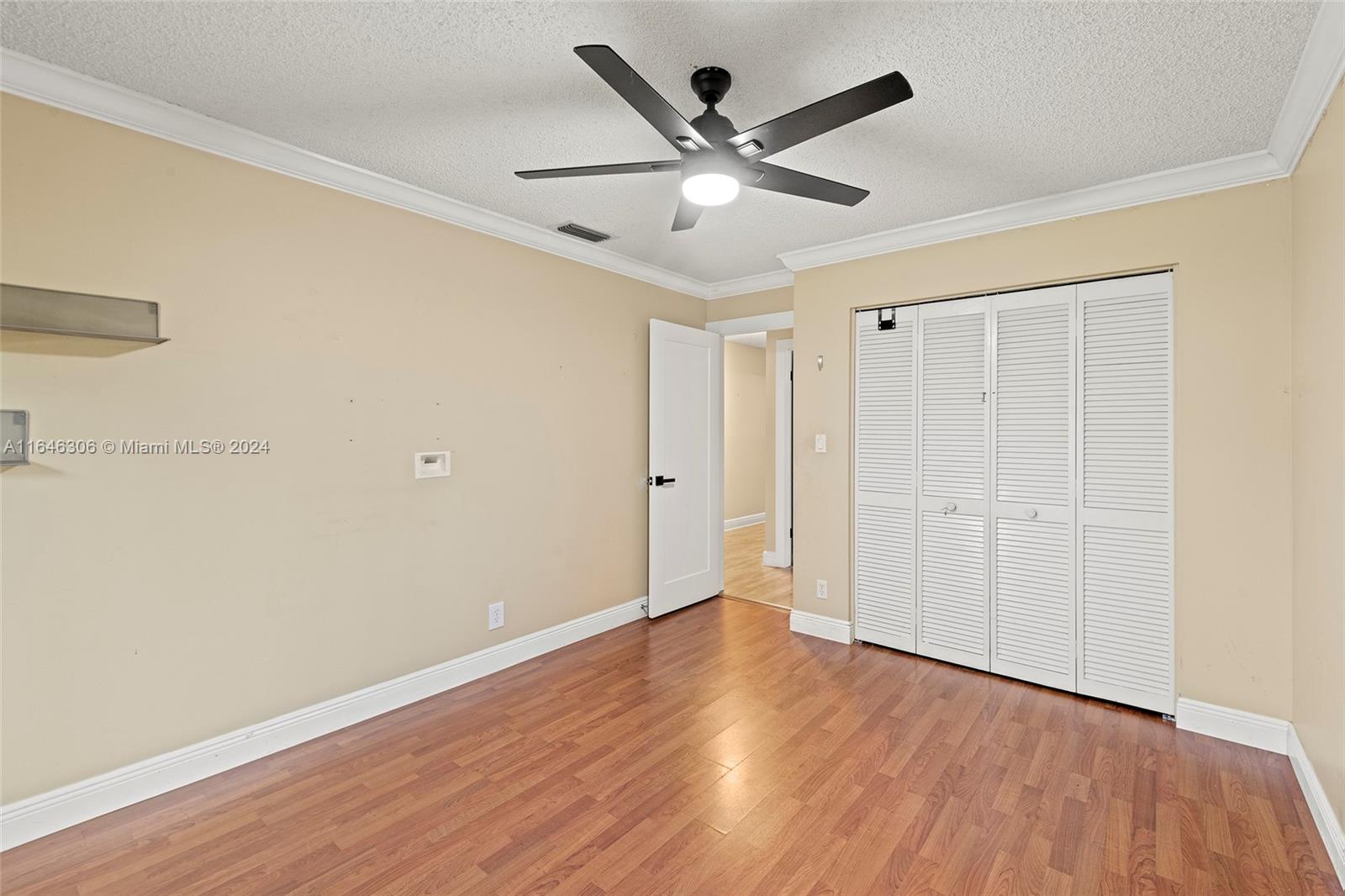 320 NW 107th Ave