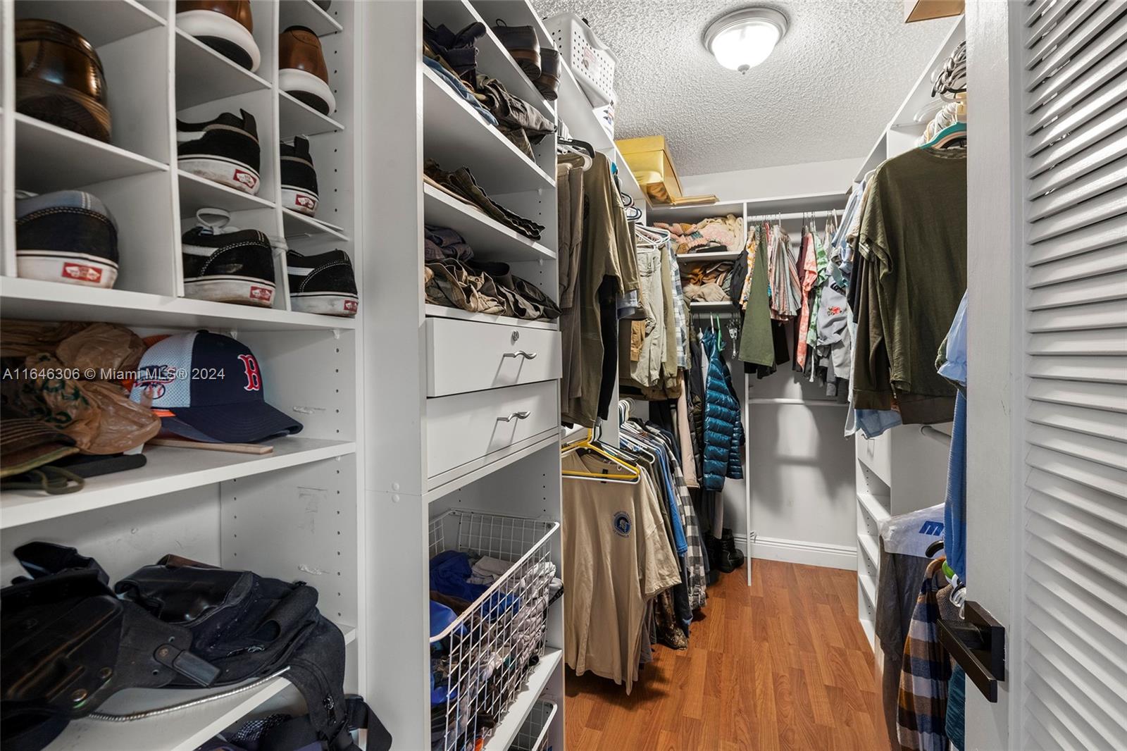 320 NW 107th Ave