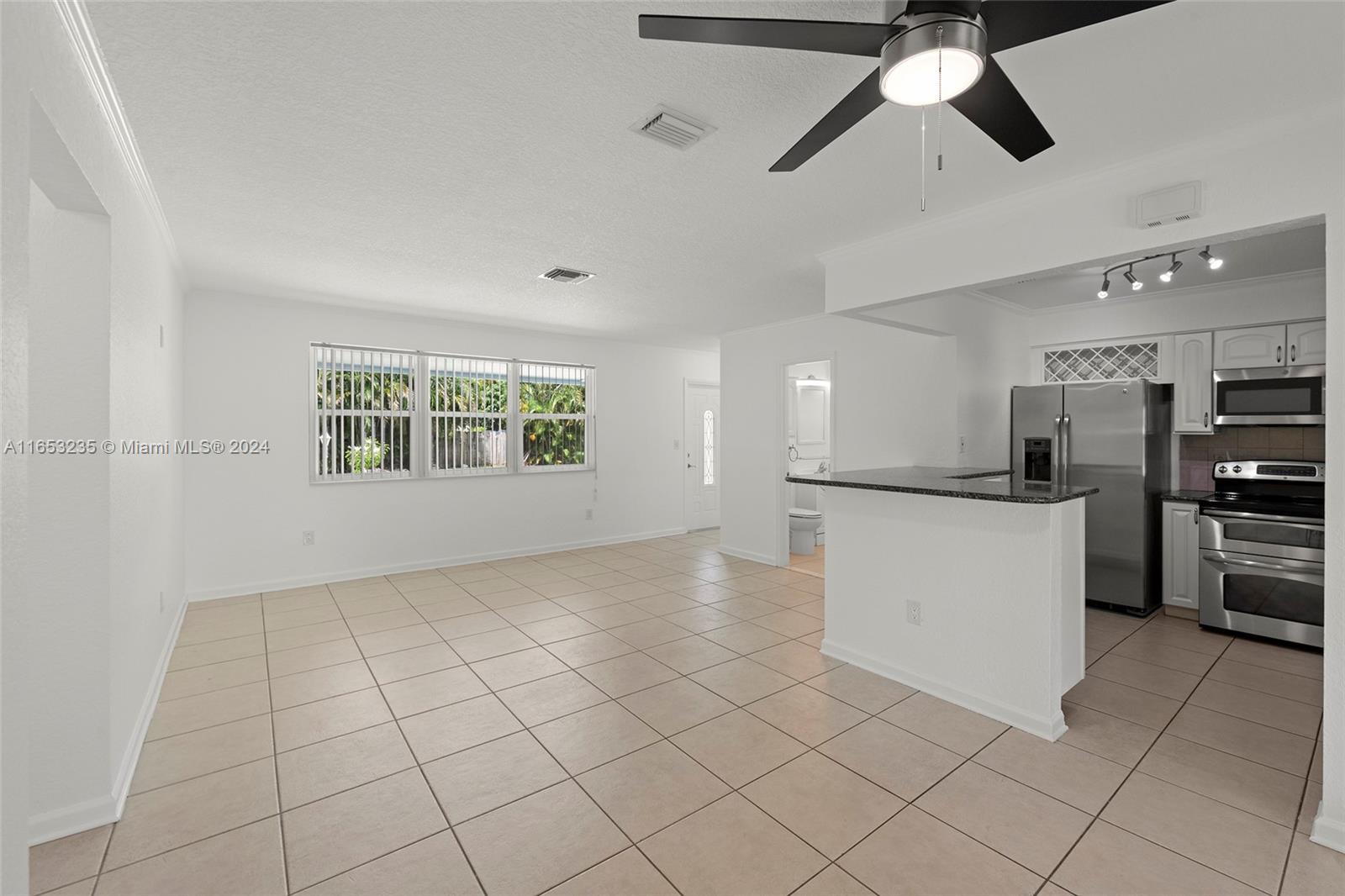 1211 NW 87th Way