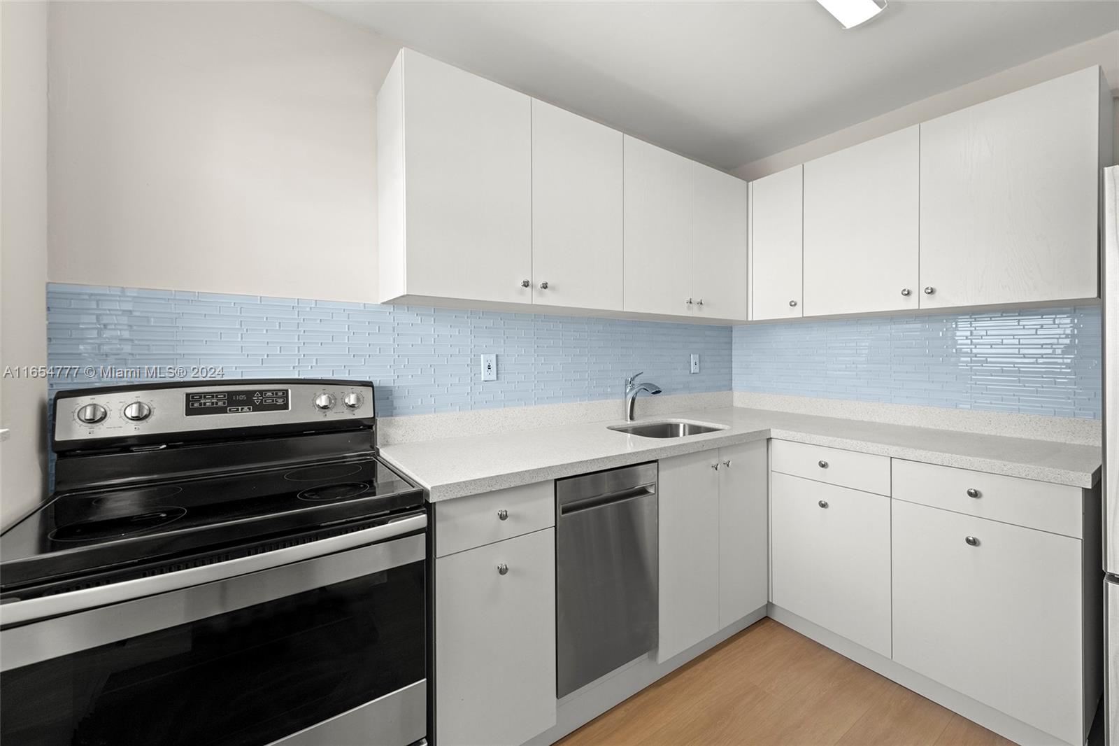 1331 Lincoln Rd # 1202