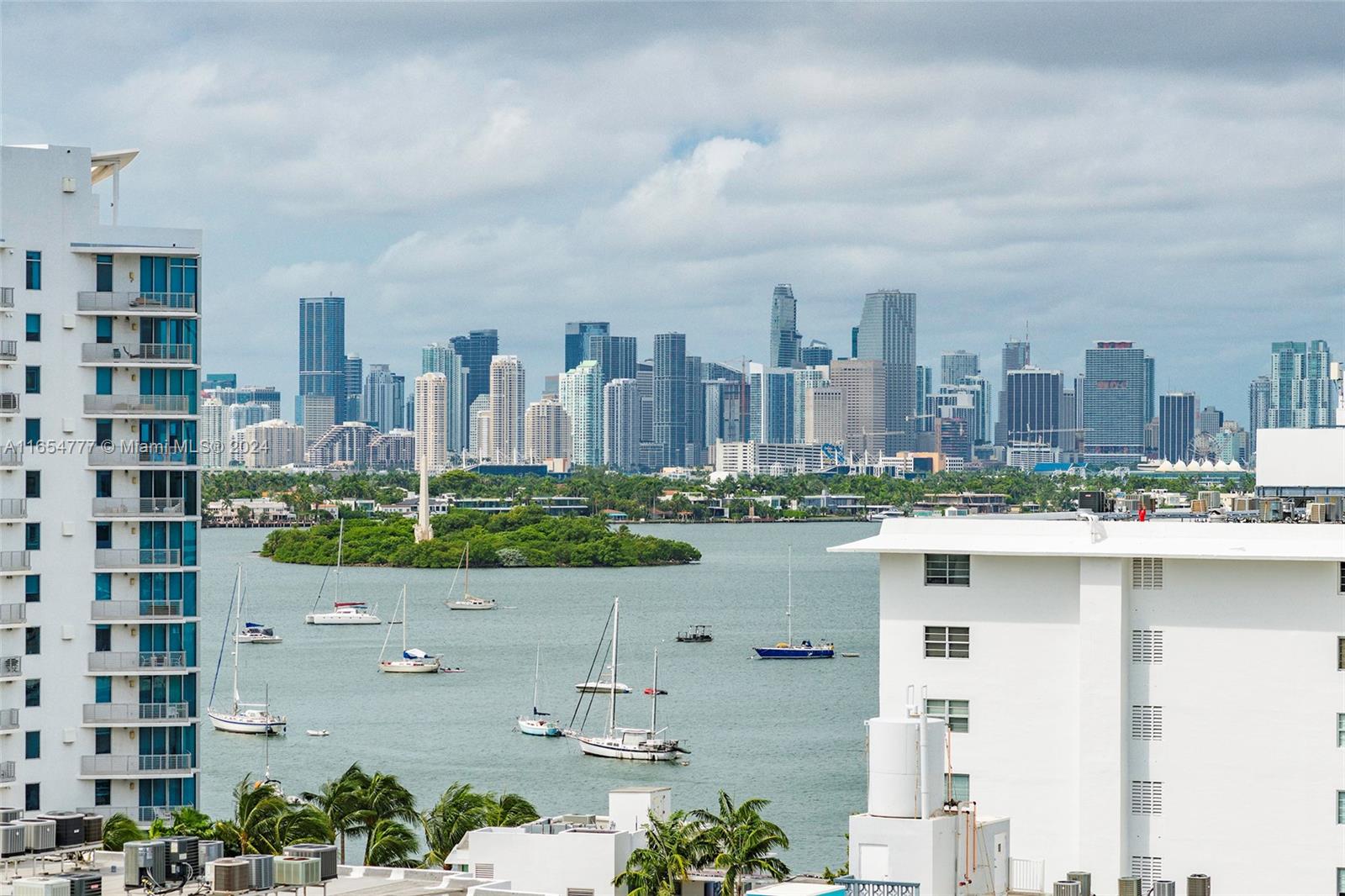 1331 Lincoln Rd # 1202