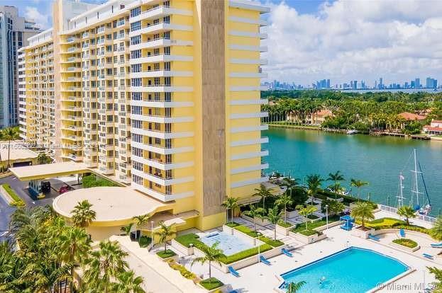 5600 Collins Ave # 16K