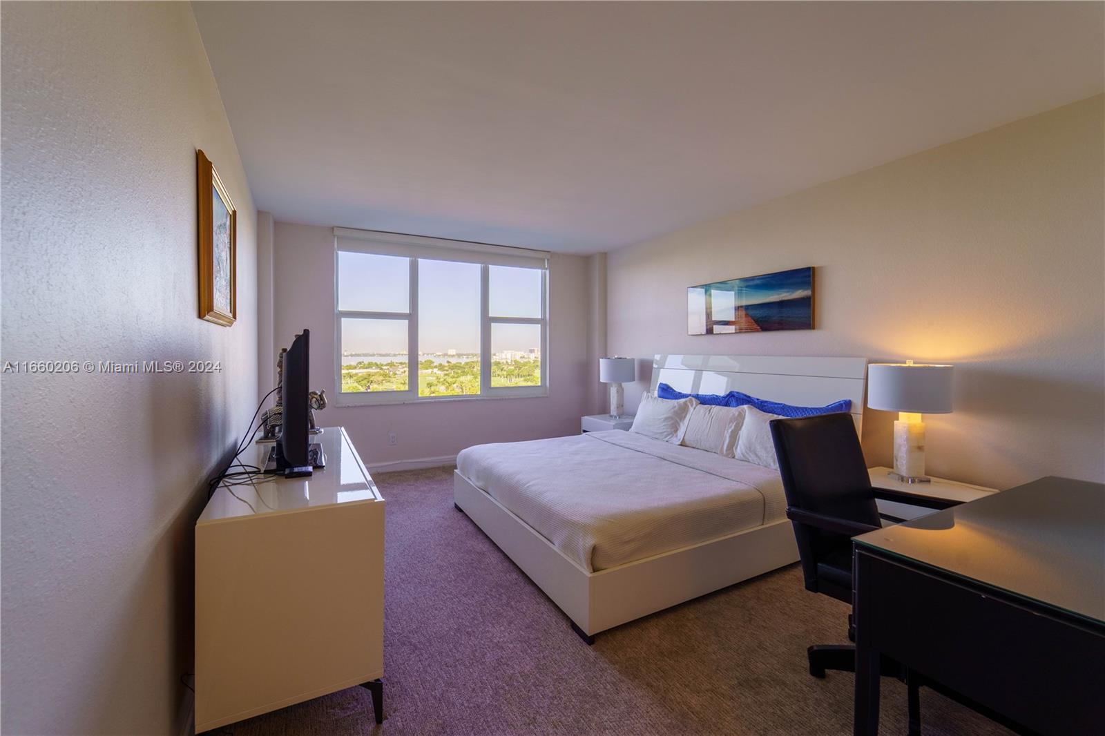 5600 Collins Ave # 16K