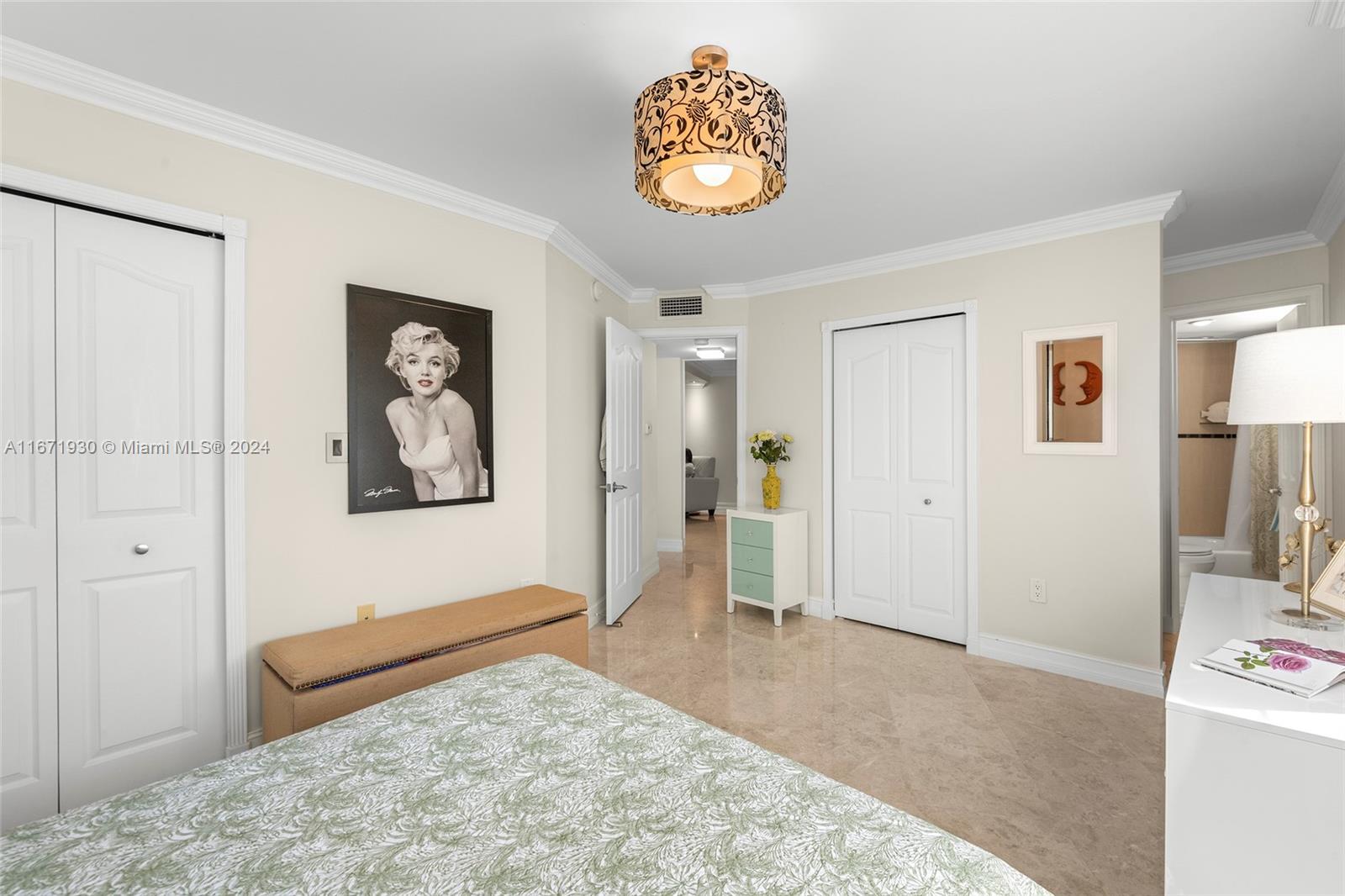 1840 Jefferson Ave # 201