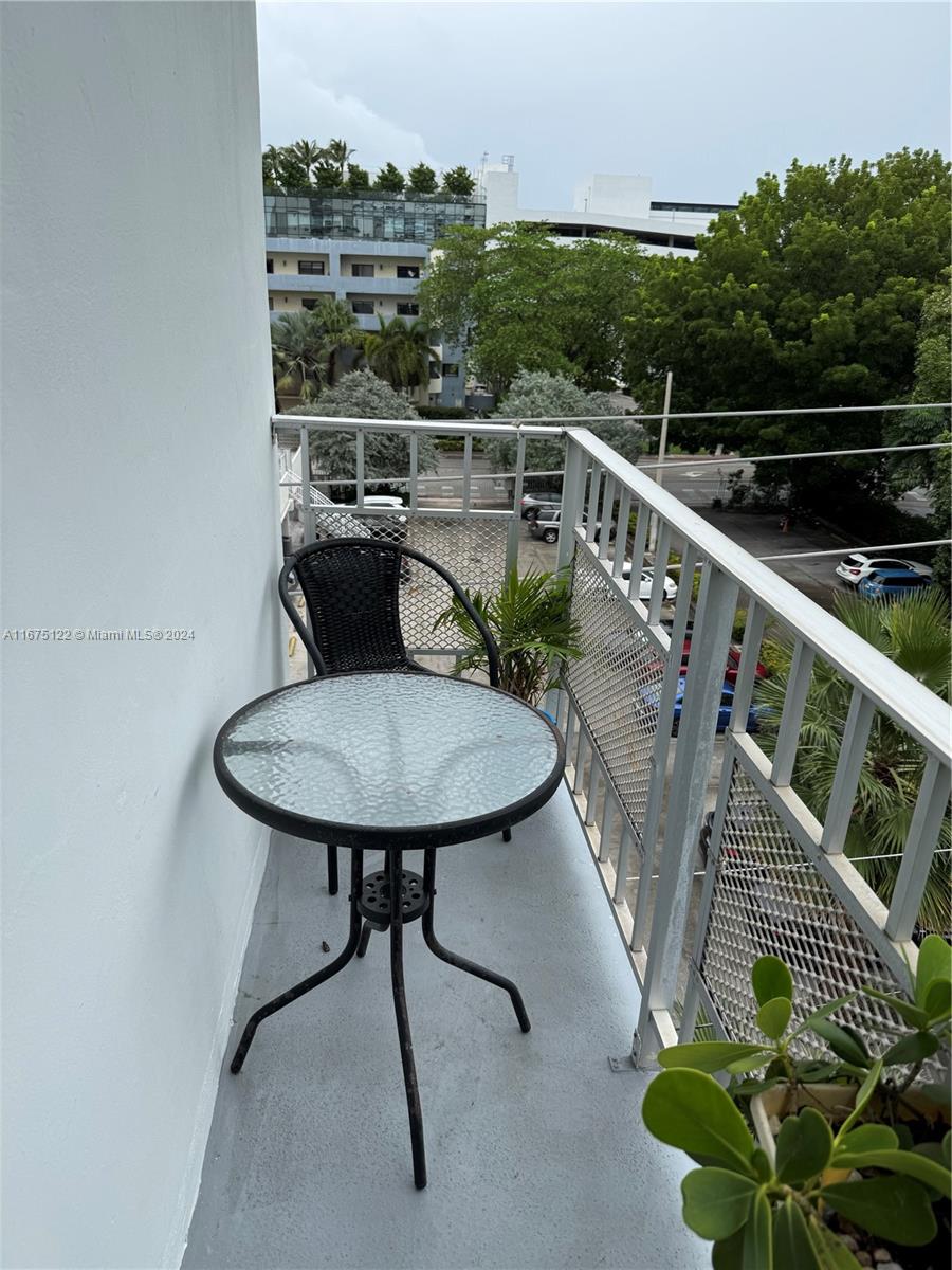 1340 W Lincoln Rd # 509