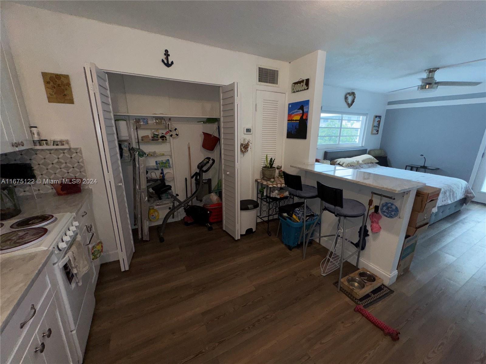 1340 W Lincoln Rd # 509