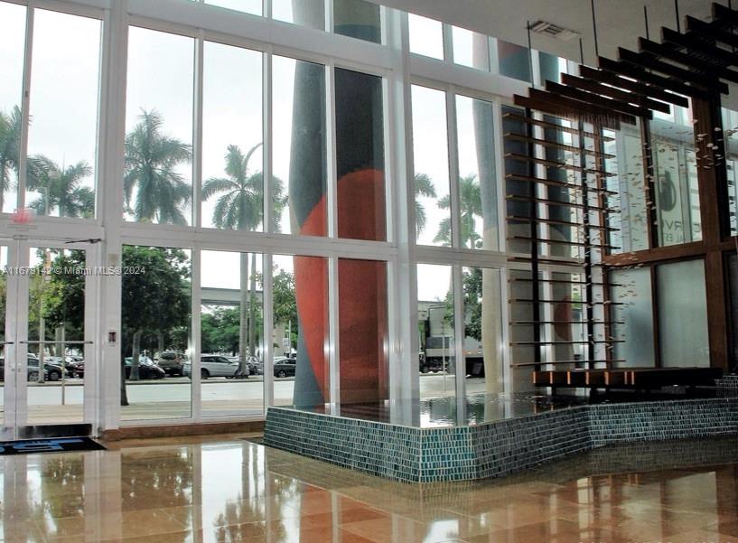 50 Biscayne Blvd # 1603