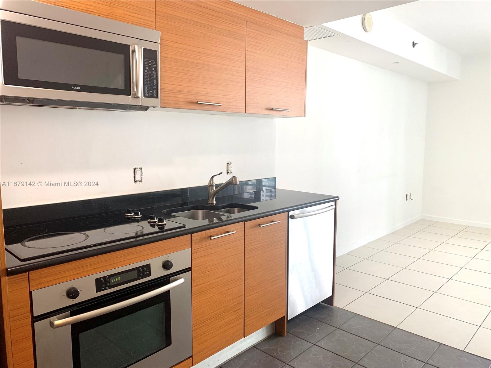 50 Biscayne Blvd # 1603