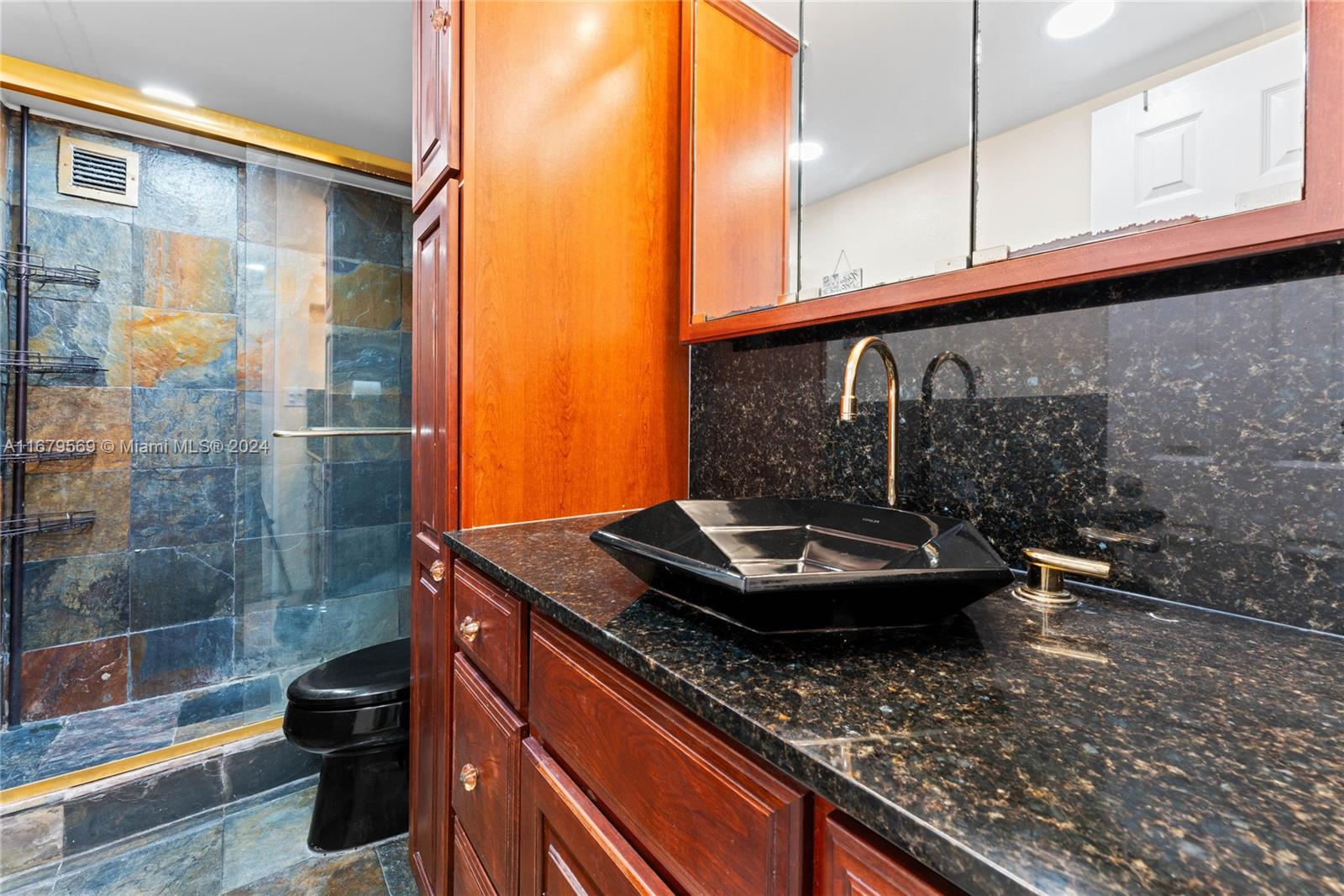 401 Ocean Dr # 1119