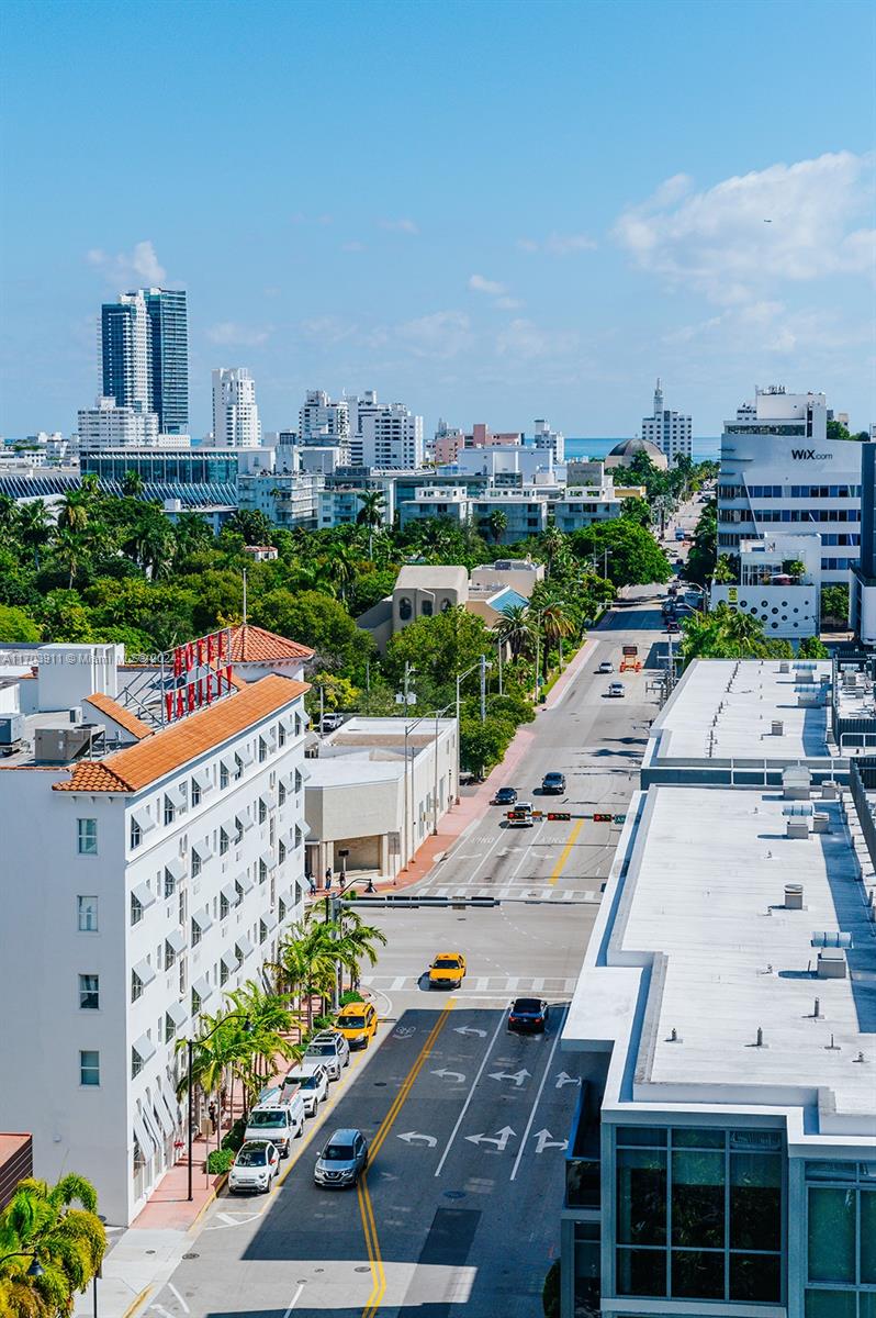 1688 West Ave # 09 Unit: PH-09