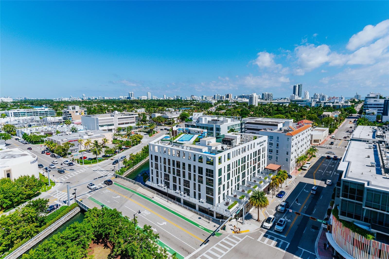 1688 West Ave # 09 Unit: PH-09