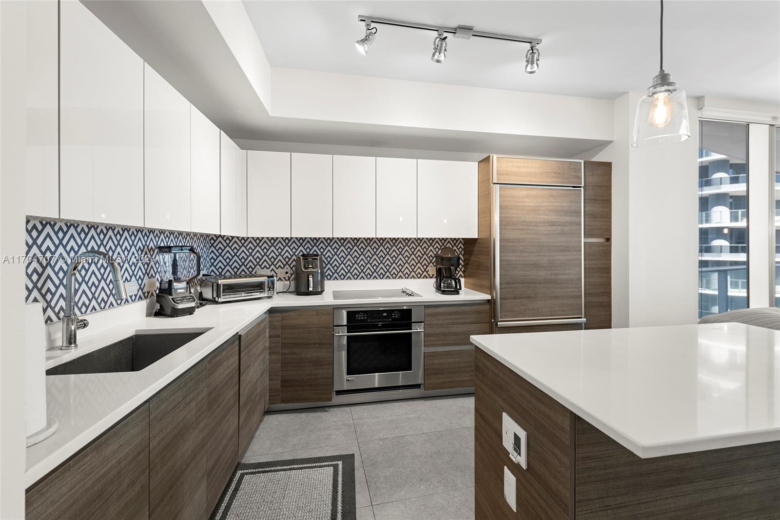 1100 S Miami Ave Unit: 2910
