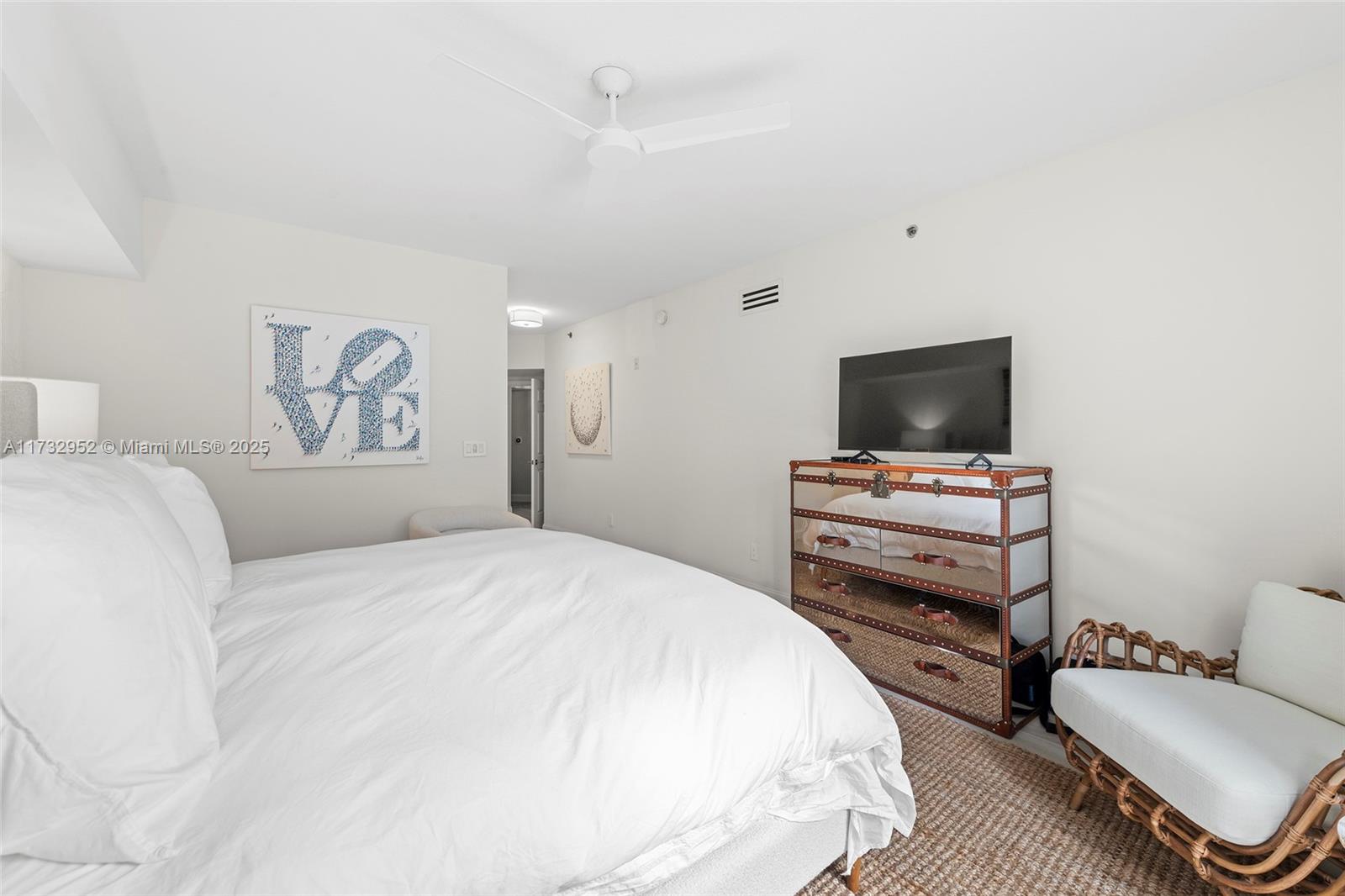 145 Jefferson Ave # 416
