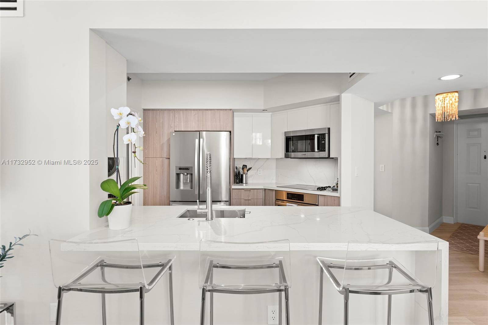 145 Jefferson Ave # 416