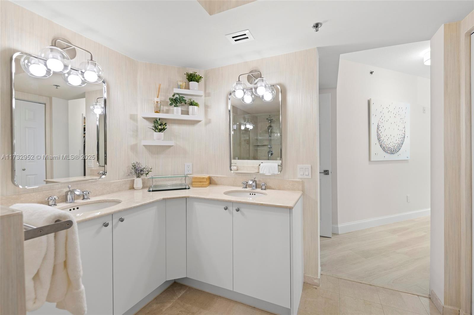 145 Jefferson Ave # 416