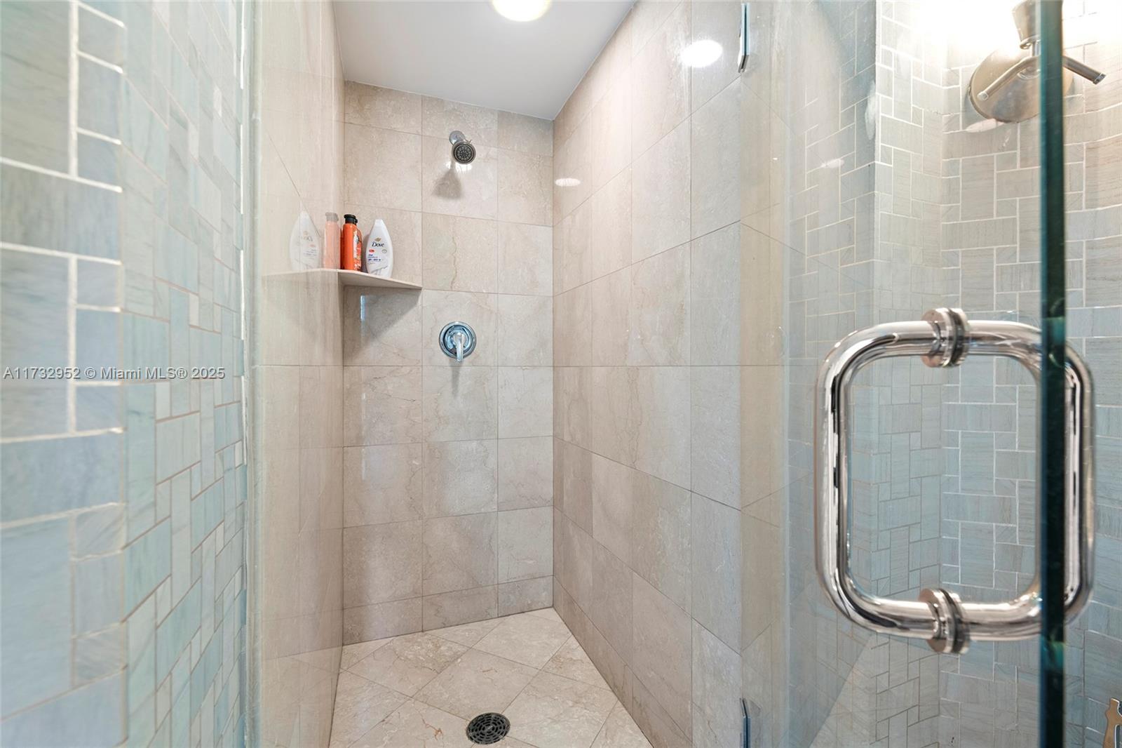 145 Jefferson Ave # 416