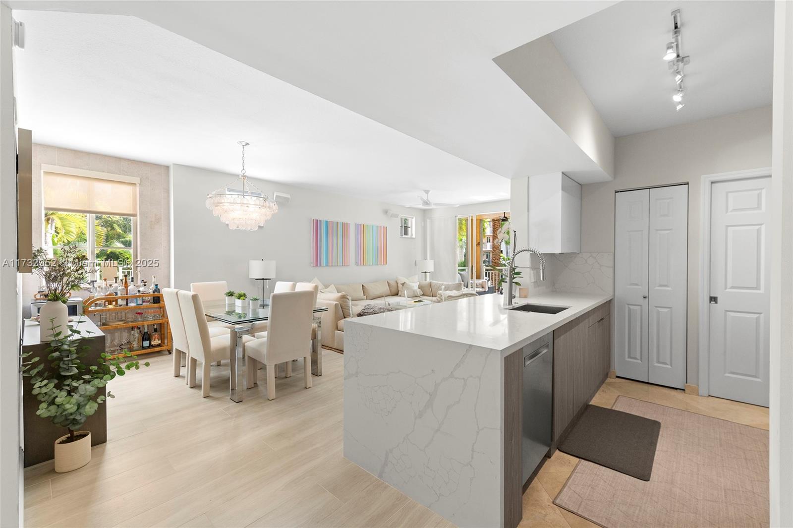145 Jefferson Ave # 416