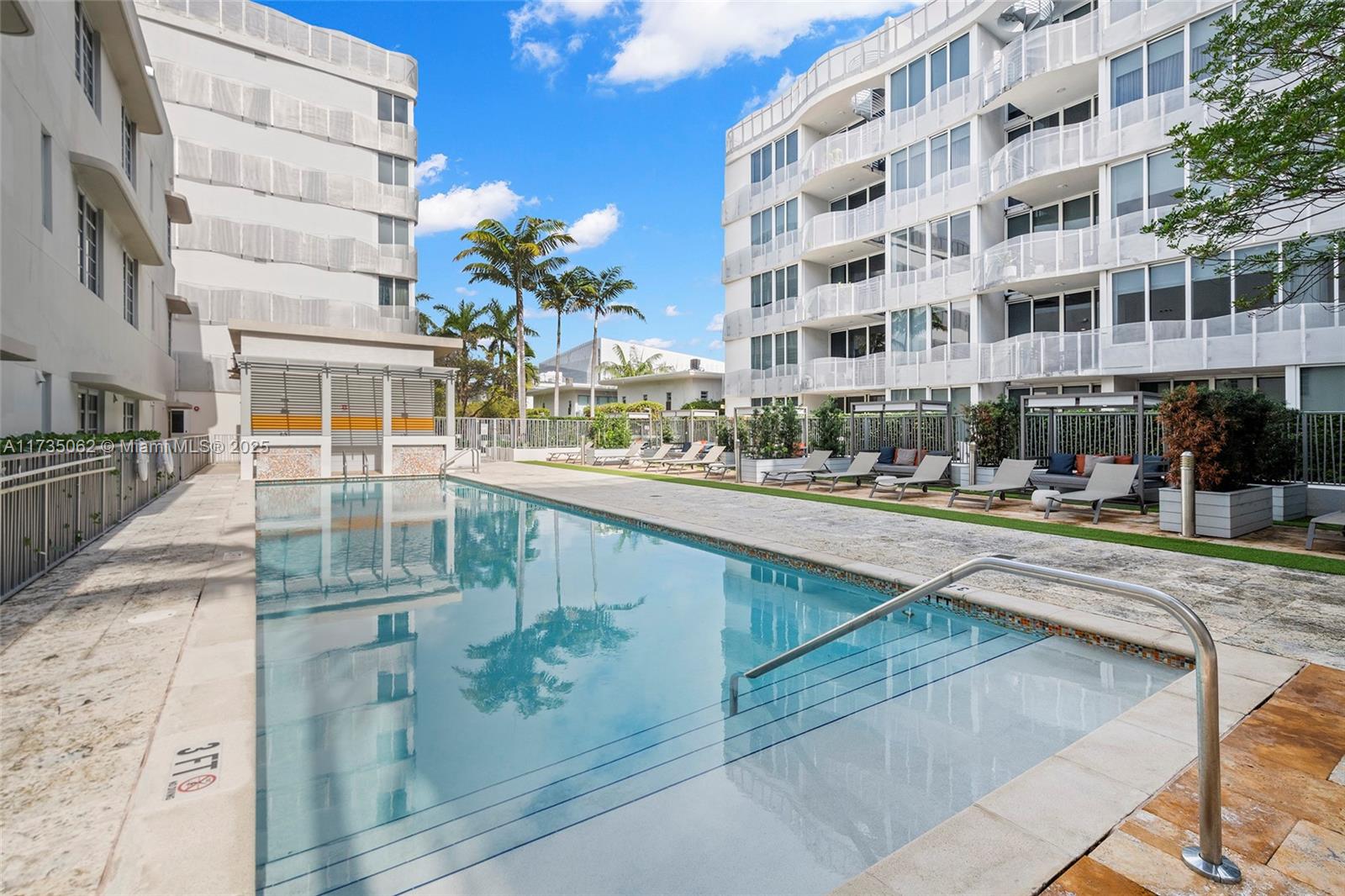 2100 Park Ave # 206