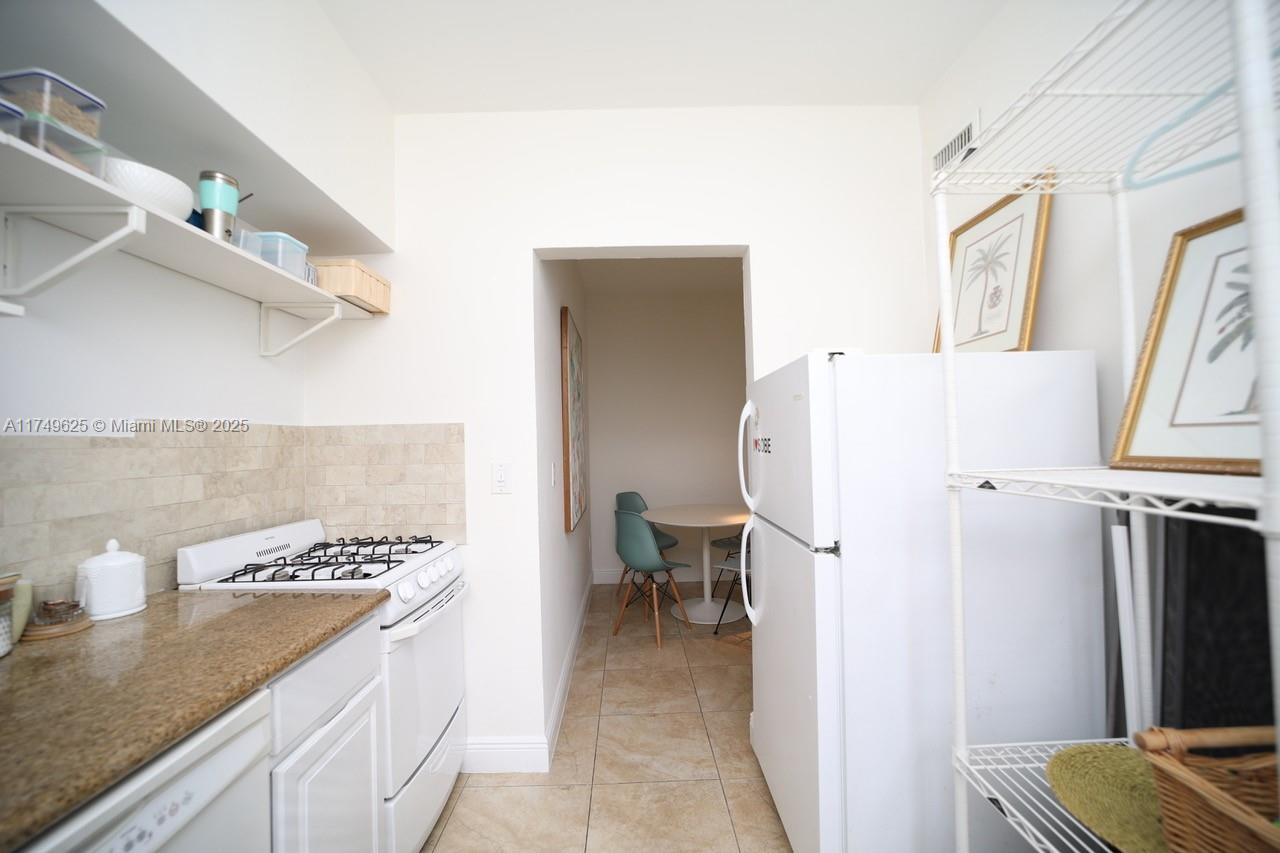 1840 James Ave # 15