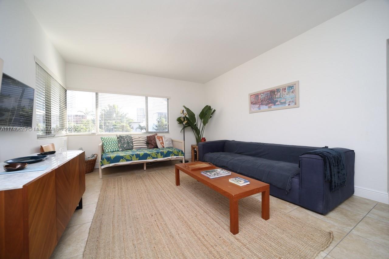 1840 James Ave # 15