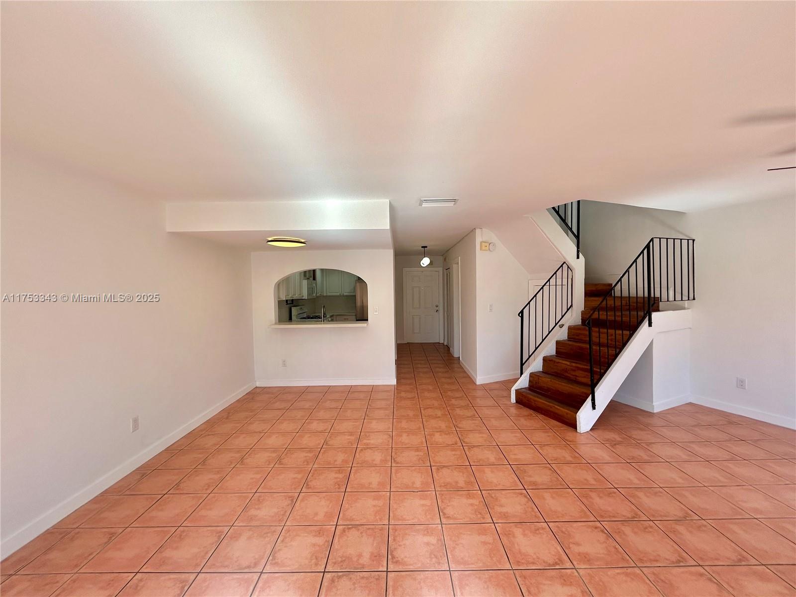 8650 SW 67th Ave # 1043
