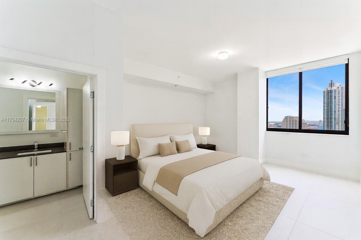 999 SW 1st Ave Unit: PH05