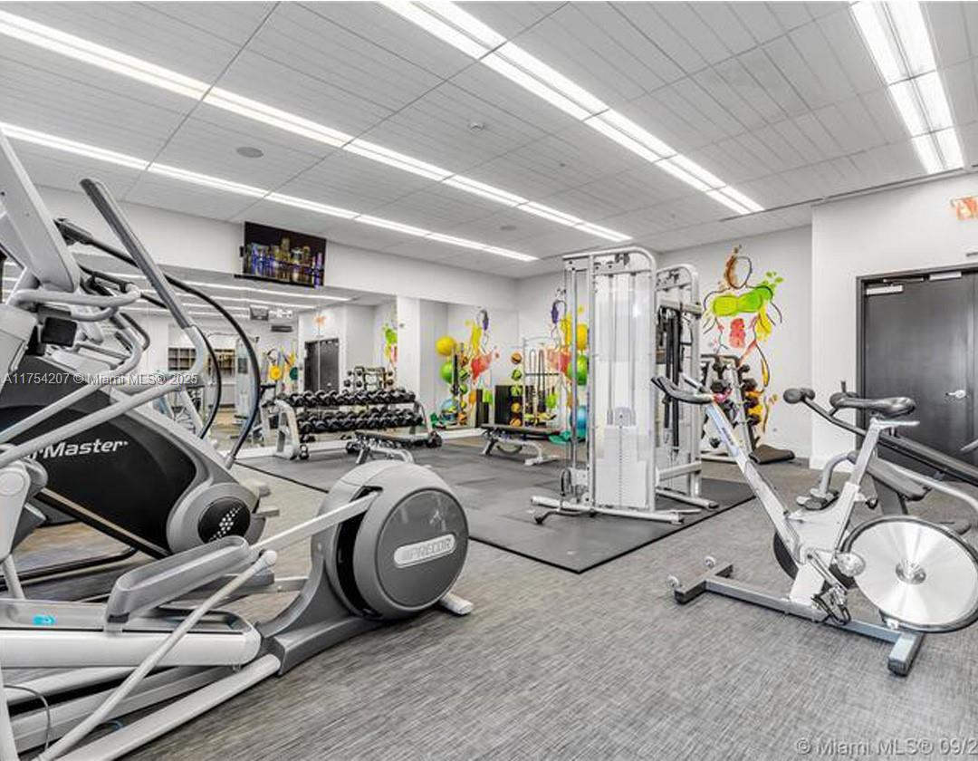 999 SW 1st Ave Unit: PH05