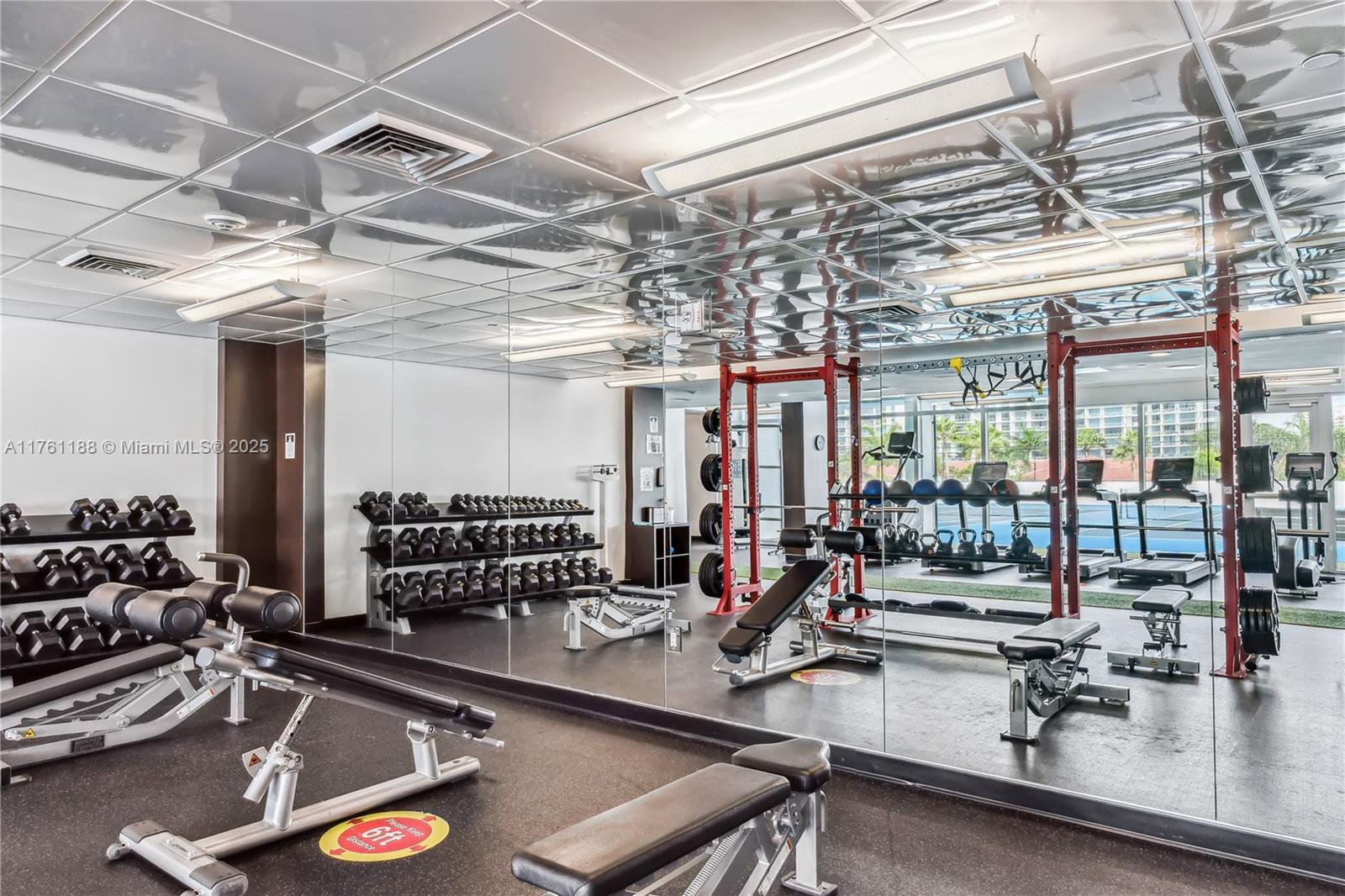3301 NE 183rd St Unit: PH04