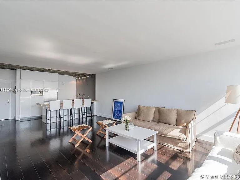 20 Island Ave # 410