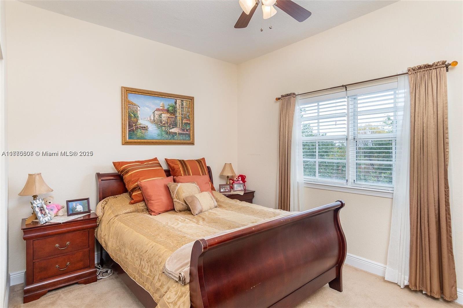 611 SW 1st Ter # 611