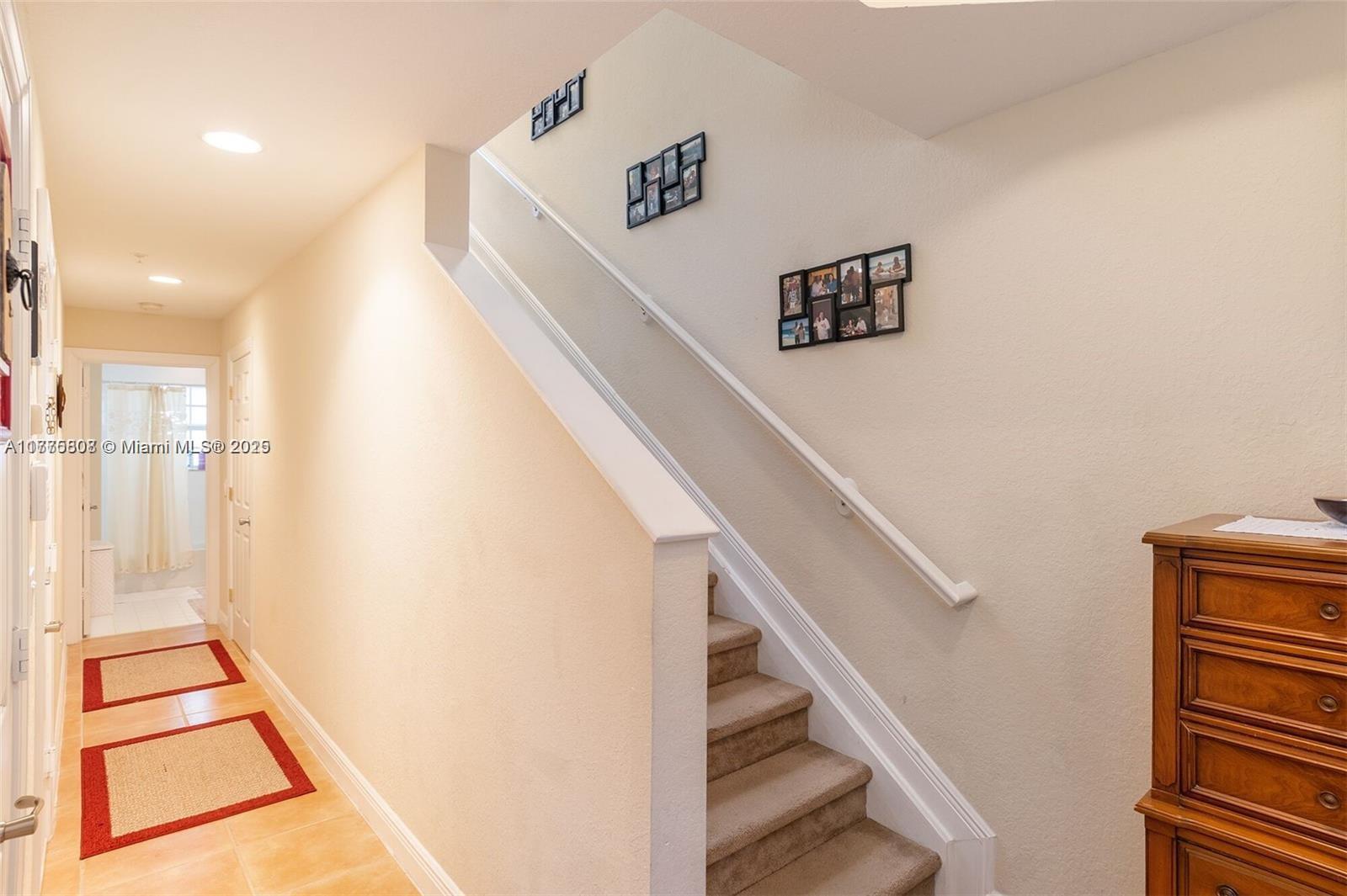 611 SW 1st Ter # 611
