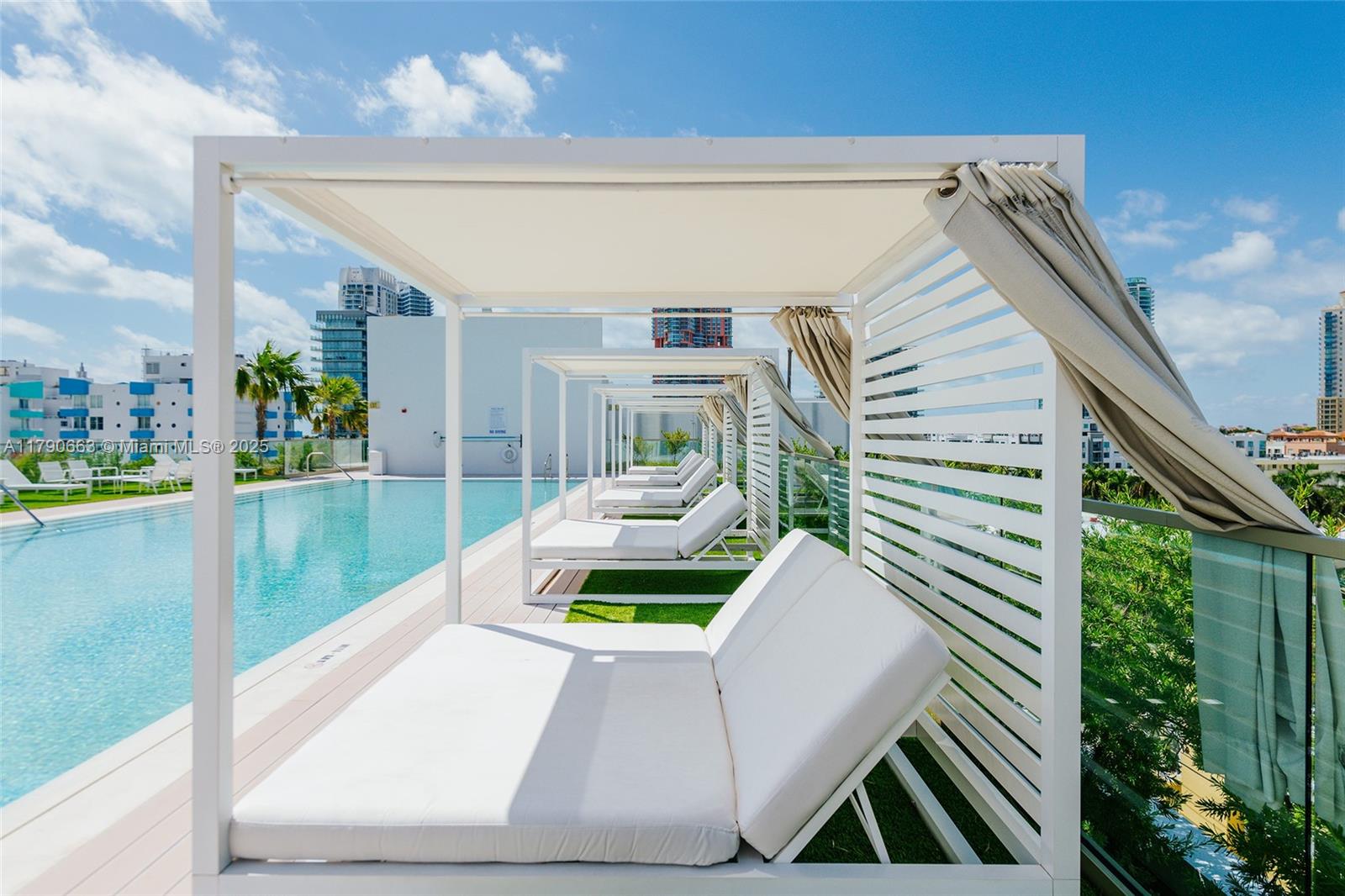 300 Collins Ave # 2F