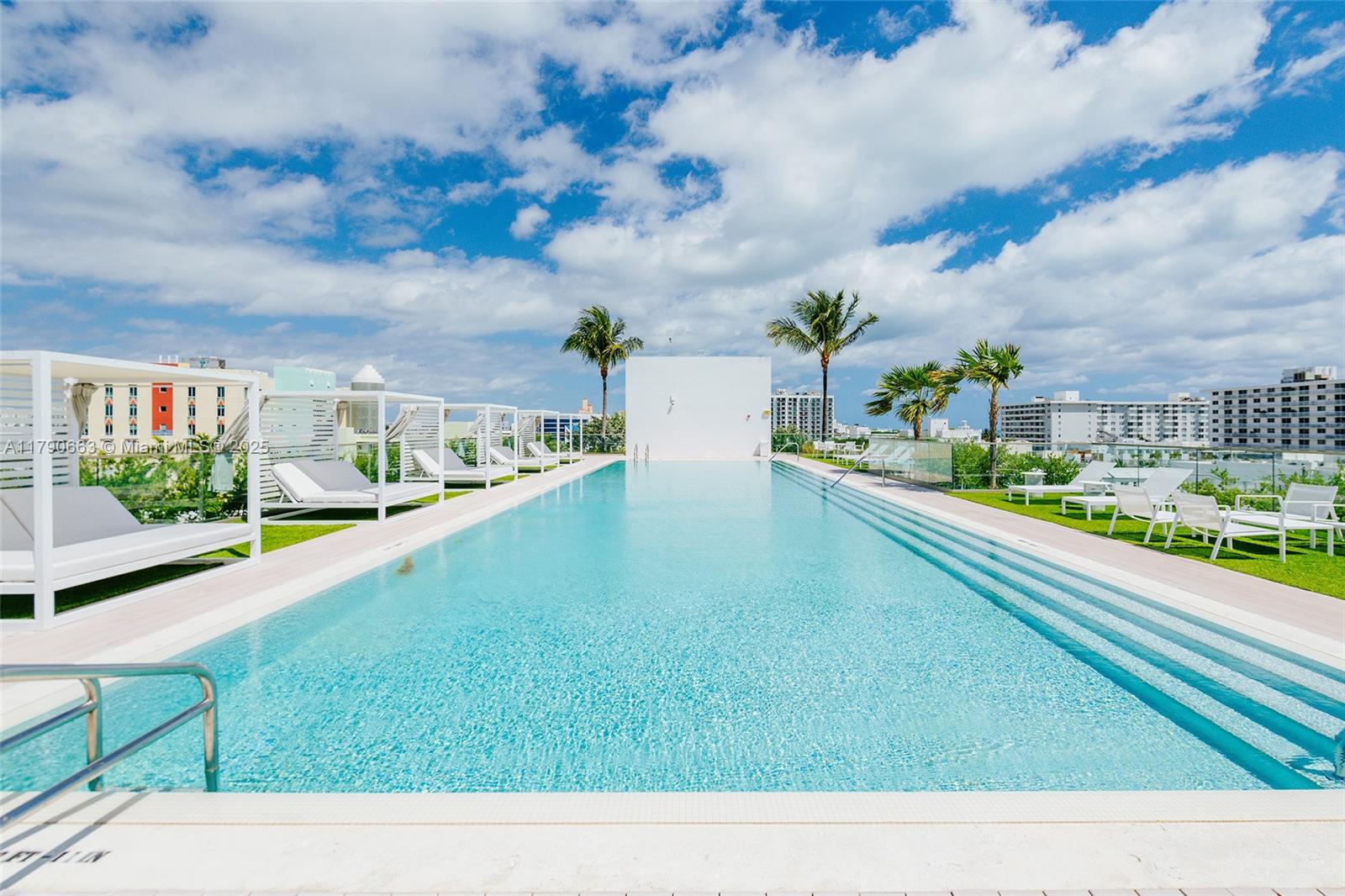 300 Collins Ave # 2F