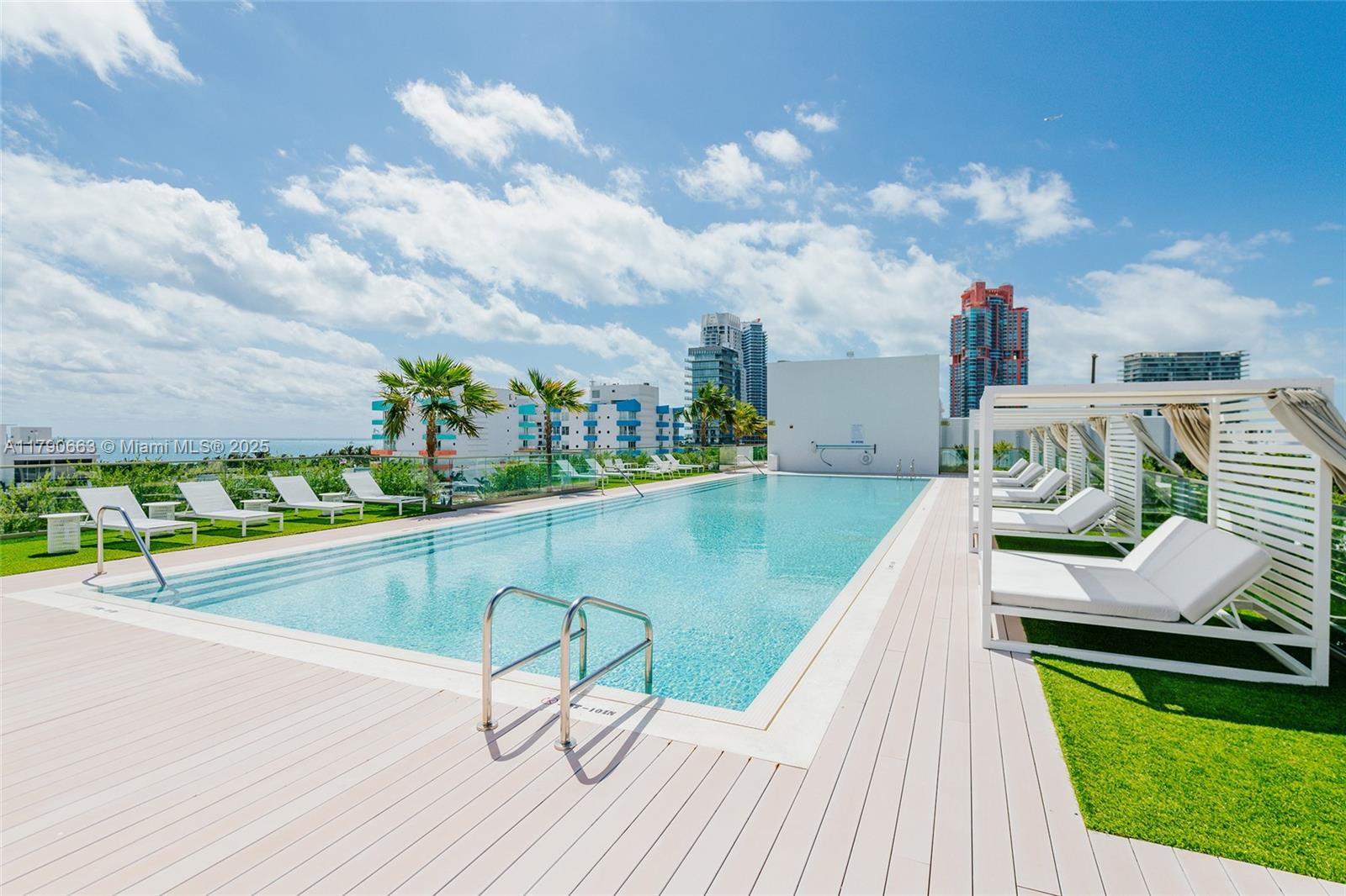 300 Collins Ave # 2F