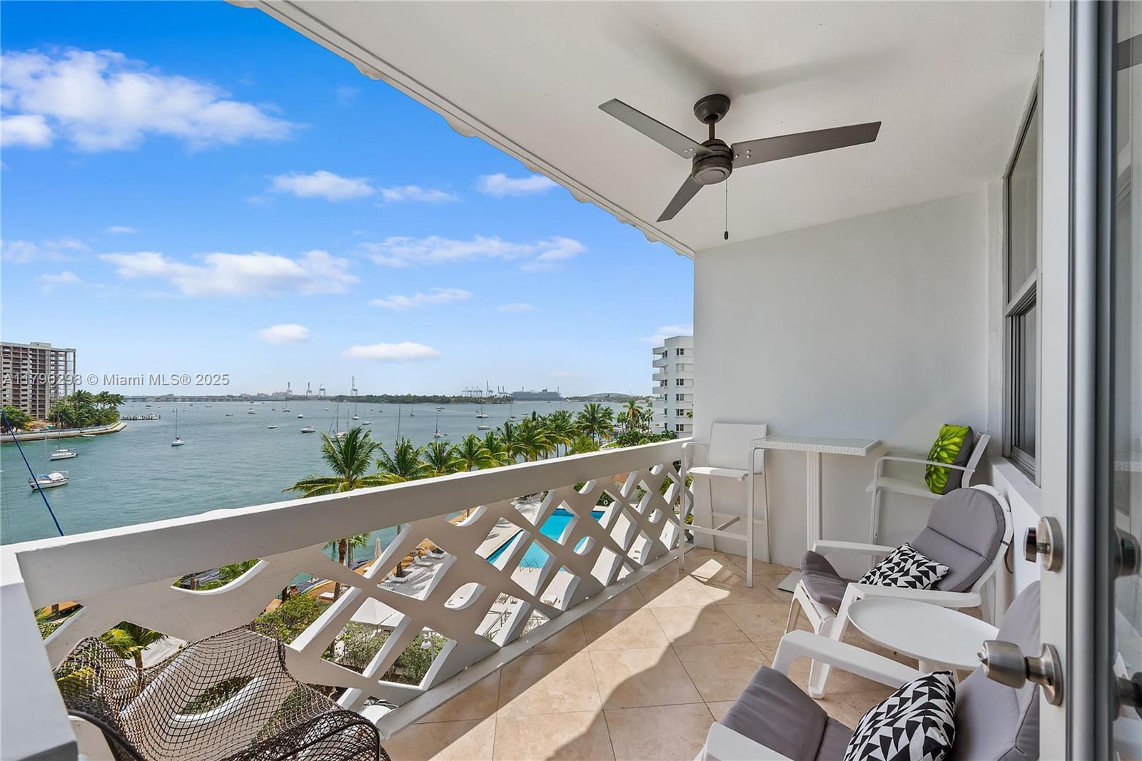 20 Island Ave # 510